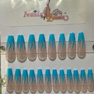 Press on nails Blue flames